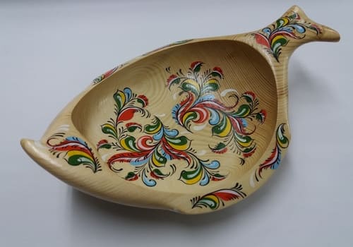 С 623 НХП Блюдо. Камбала. Уфтюжская роспись